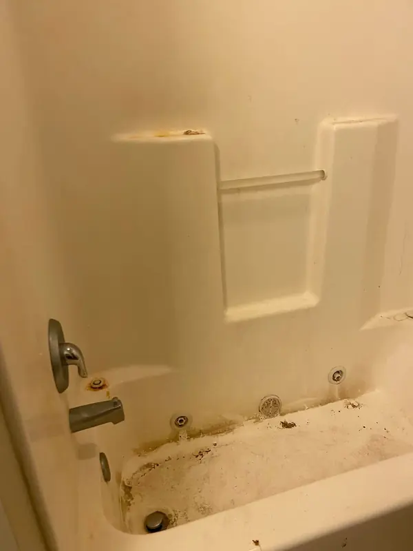 Jetted tub before cleaning
