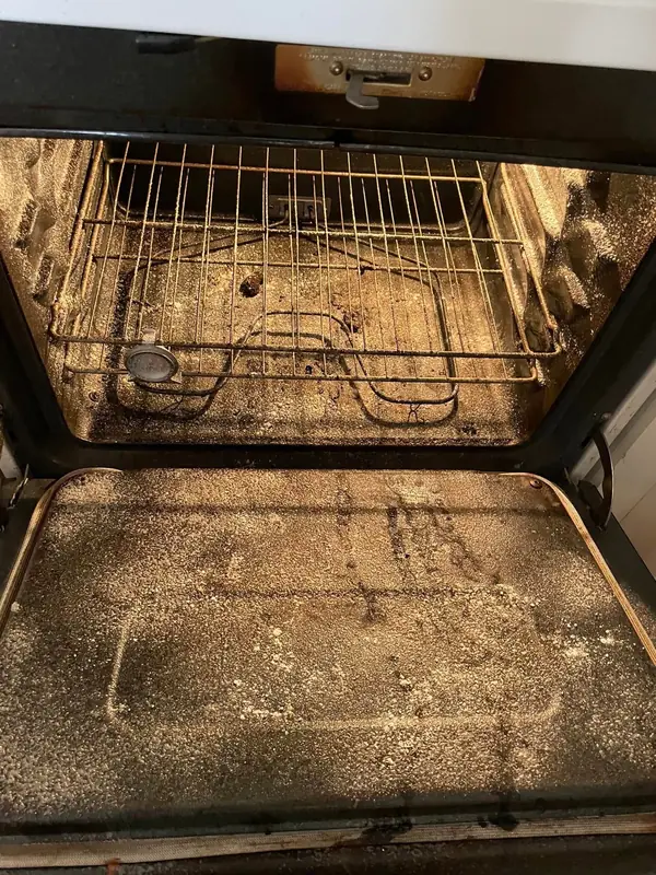 Oven interior before cleaning